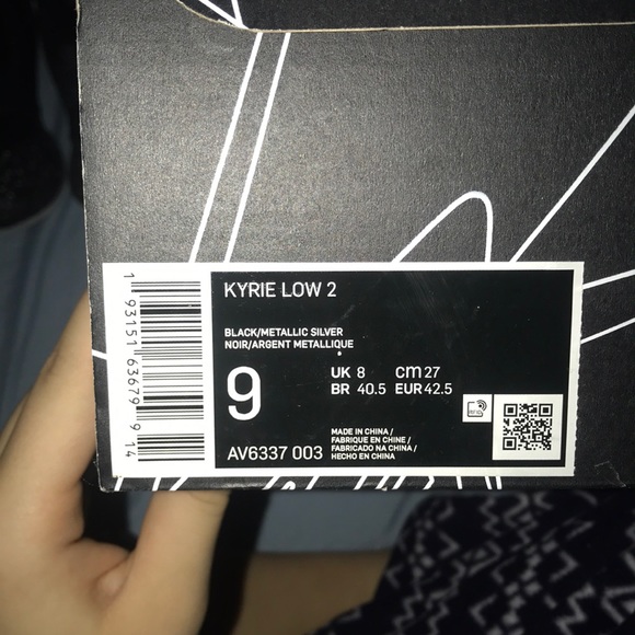 Nike Kyrie Low 2 - Picture 7 of 8